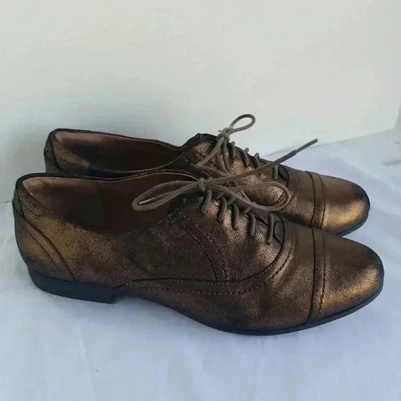 Clarks Charlie Cap leather lace up shoes 9.5 - Picture 2 of 8